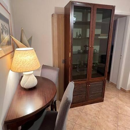 4Th Floor Cosy Apartment In Metaxourgeio Athena Bagian luar foto